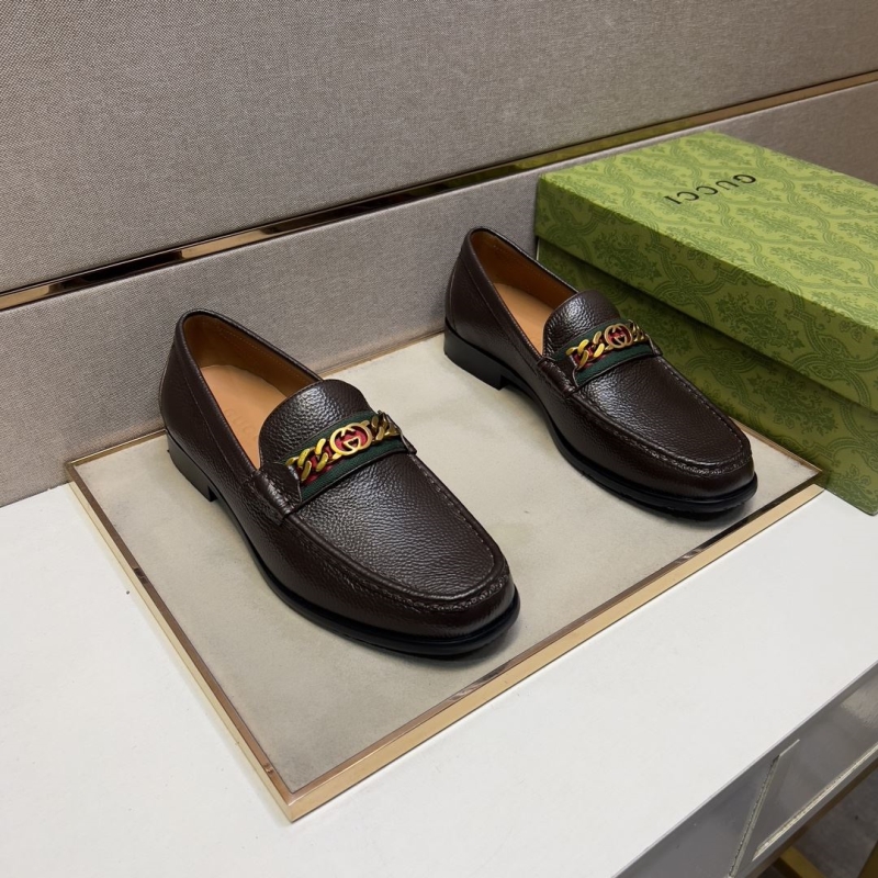 G*u*i leather shoes